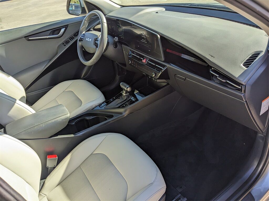 2025 Kia Niro EX San Clemente CA