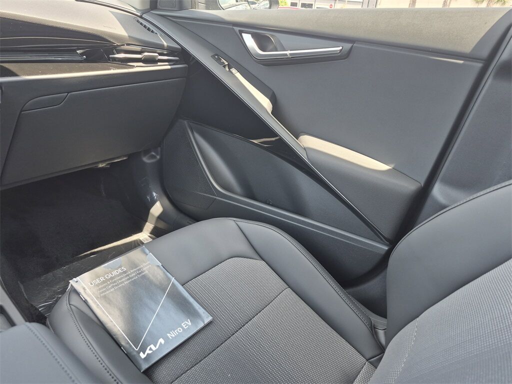 2025 Kia Niro EX San Clemente CA