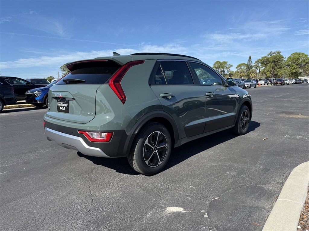 2025 Kia Niro EX San Clemente CA