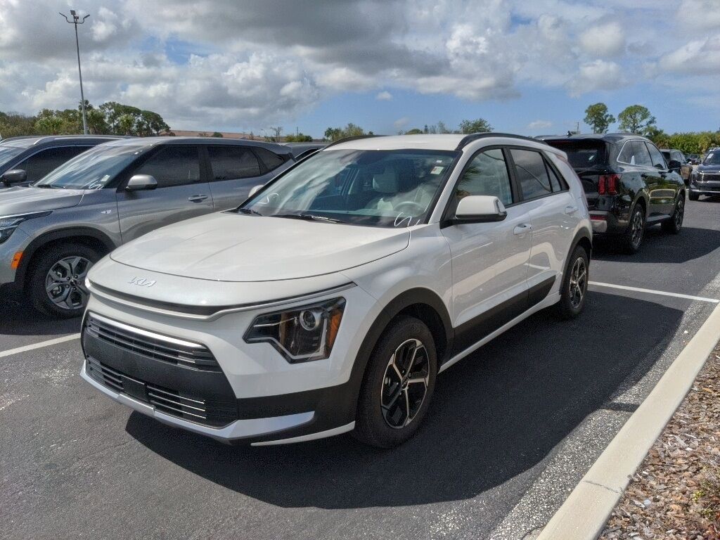 2025 Kia Niro EX San Clemente CA