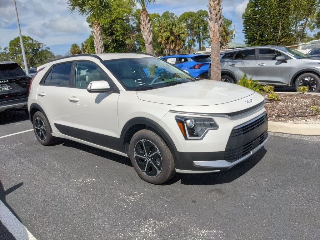 2025 Kia Niro EX San Clemente CA