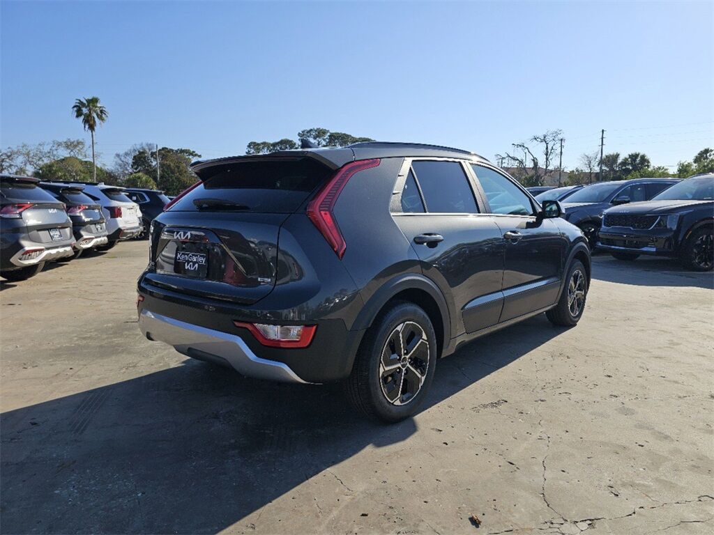 2025 Kia Niro EX San Clemente CA