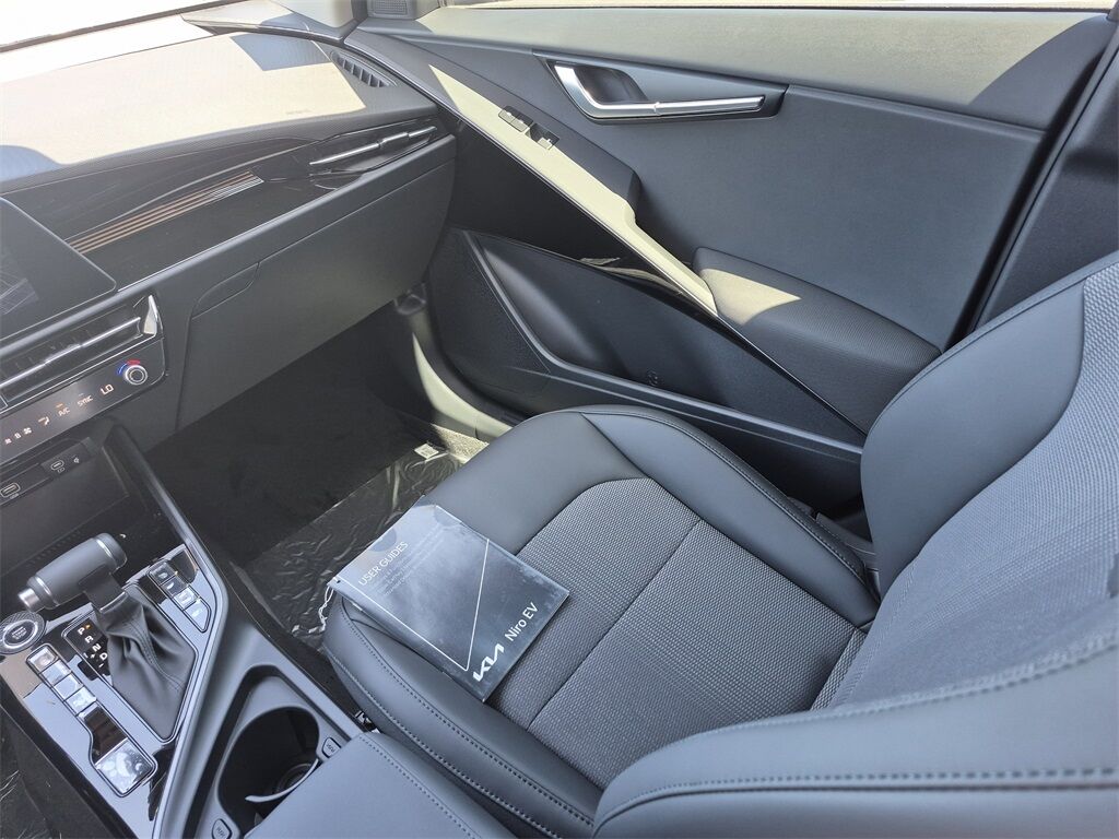 2025 Kia Niro EX San Clemente CA