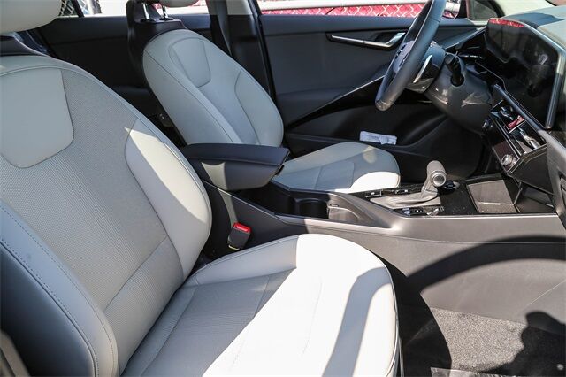 2025 Kia Niro EX Tacoma WA