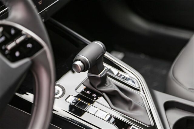 2025 Kia Niro EX Tacoma WA