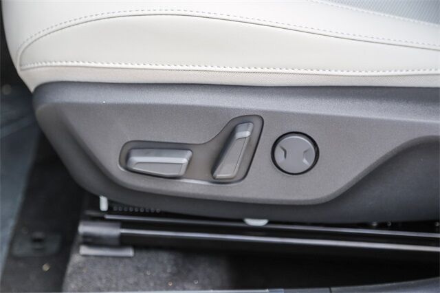 2025 Kia Niro EX Touring Glendale CA