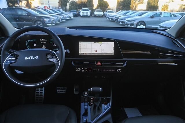 2025 Kia Niro EX Touring Glendale CA