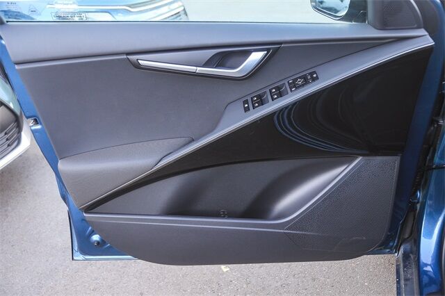 2025 Kia Niro EX Touring Glendale CA