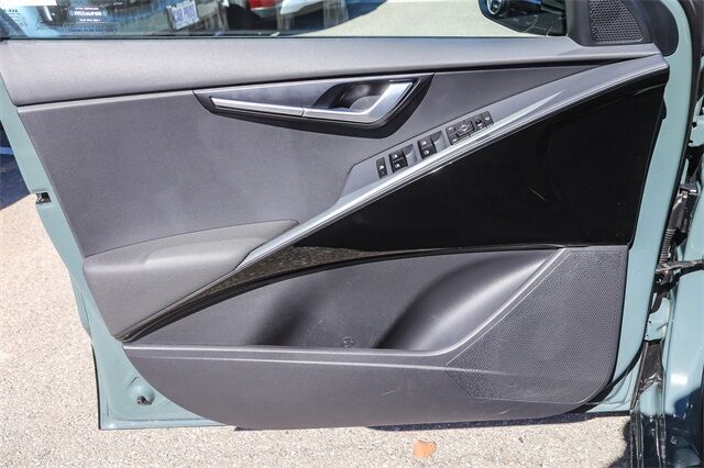 2025 Kia Niro EX Touring Glendale CA