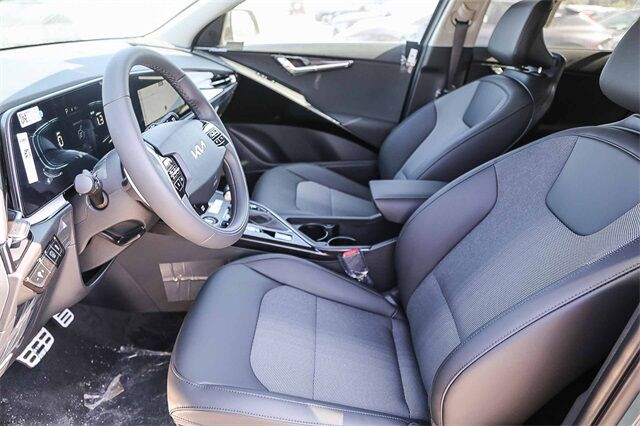 2025 Kia Niro EX Touring Glendale CA