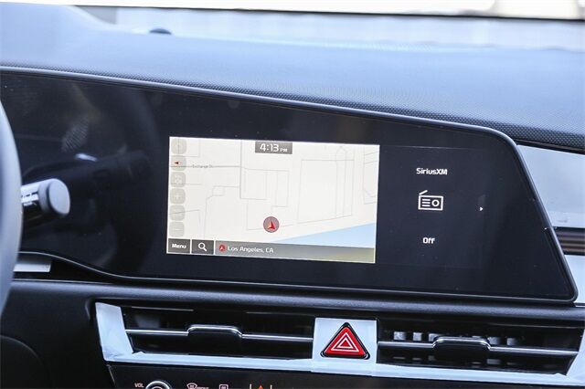 2025 Kia Niro EX Touring Glendale CA