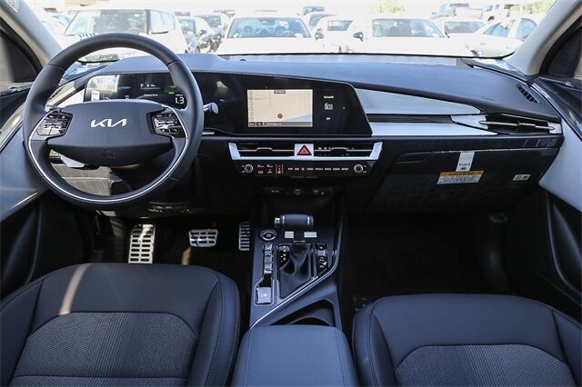 2025 Kia Niro EX Touring Glendale CA