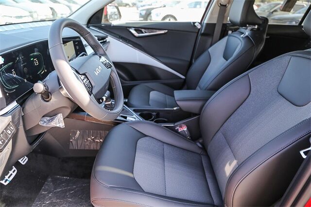2025 Kia Niro EX Touring Glendale CA