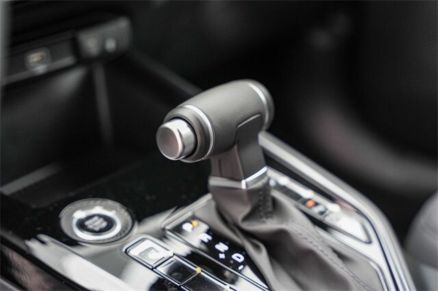 2025 Kia Niro EX Touring Huntington Beach CA