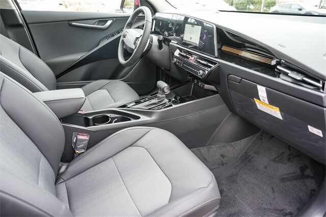 2025 Kia Niro EX Touring Huntington Beach CA
