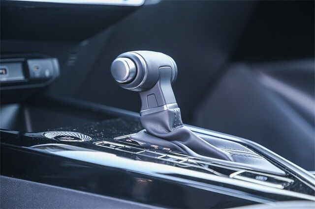 2025 Kia Niro EX Touring Huntington Beach CA