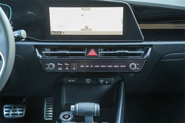 2025 Kia Niro EX Touring Huntington Beach CA