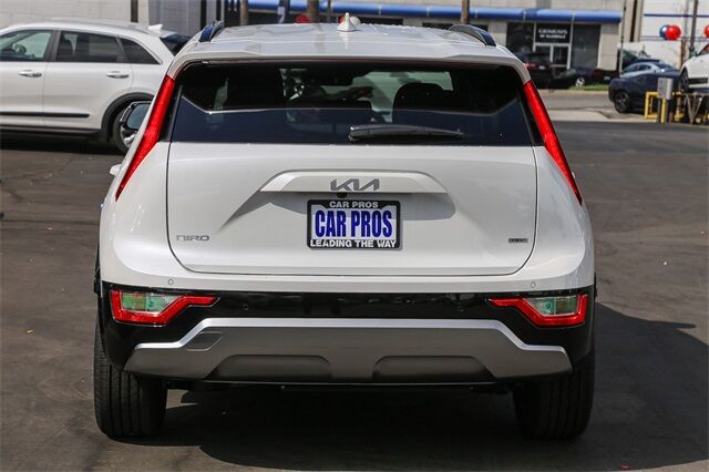 2025 Kia Niro EX Touring Huntington Beach CA