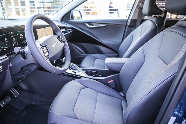 2025 Kia Niro EX Touring Huntington Beach CA