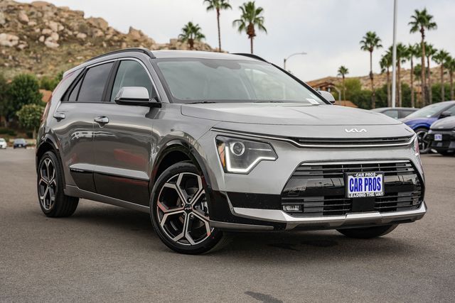 2025 Kia Niro EX Touring