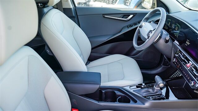 2025 Kia Niro EX Touring Huntington Beach CA