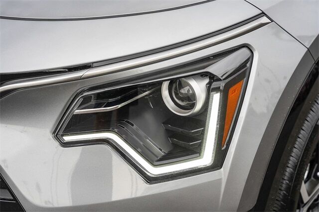 2025 Kia Niro EX Touring Huntington Beach CA