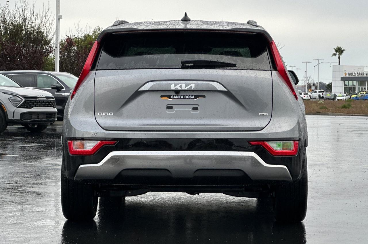 2025 Kia Niro EX Touring Salinas CA