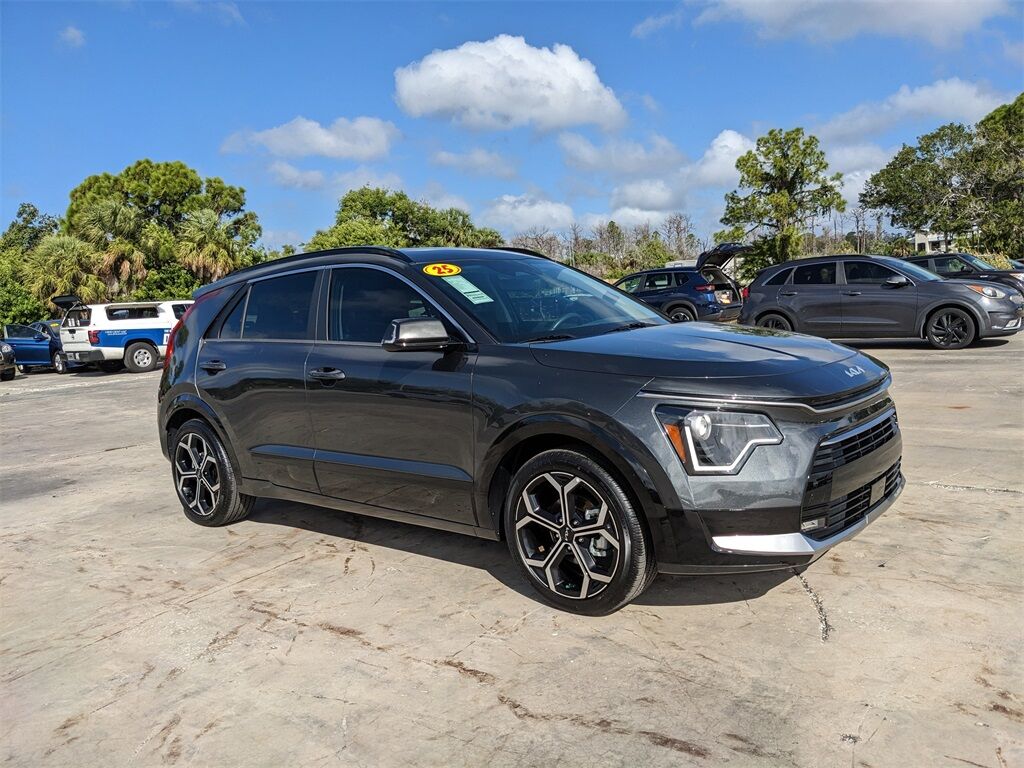 2025 Kia Niro EX Touring