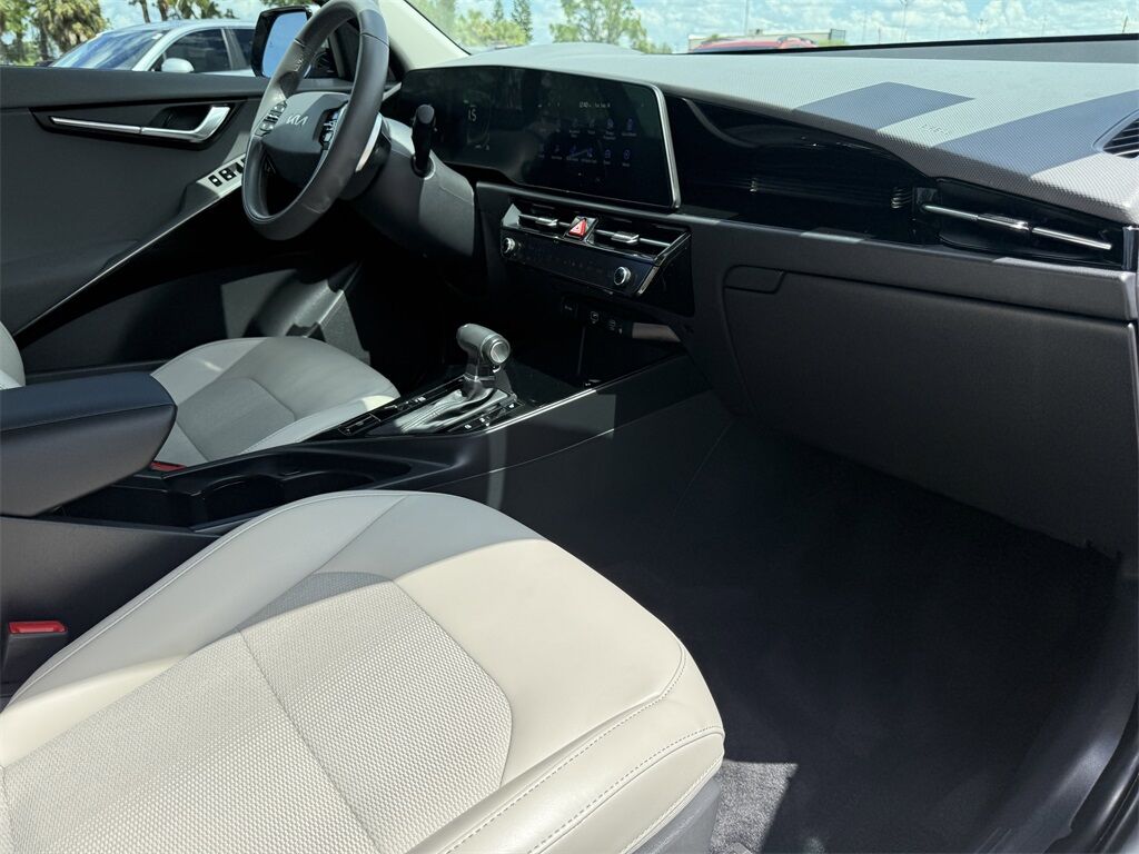 2025 Kia Niro EX Touring San Clemente CA
