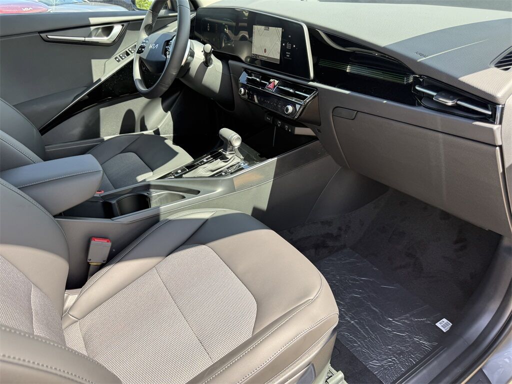 2025 Kia Niro EX Touring San Clemente CA