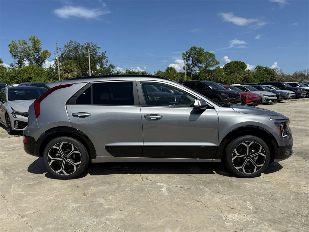 2025 Kia Niro EX Touring