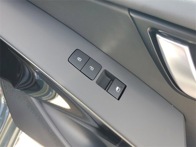 2025 Kia Niro EX Touring St. Augustine FL