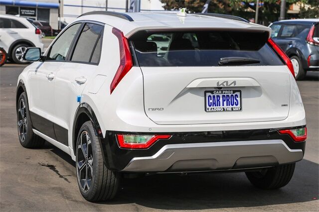 2025 Kia Niro EX Touring Renton WA