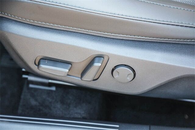 2025 Kia Niro EX Touring Renton WA