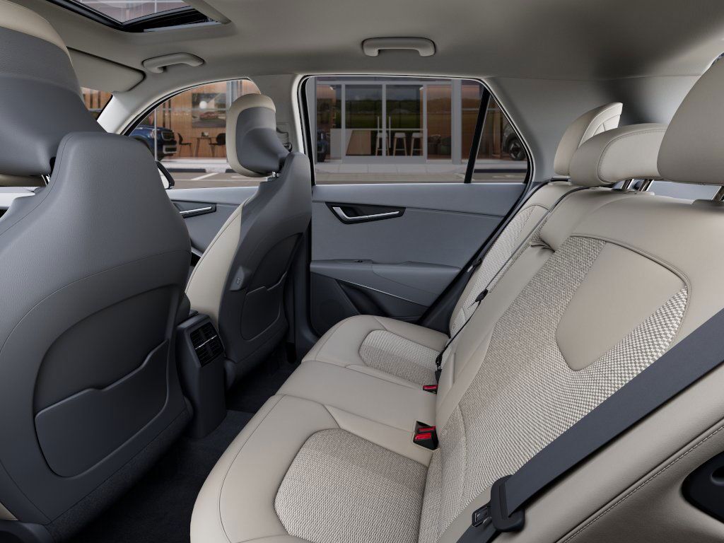 2025 Kia Niro EX Touring Glendale CA