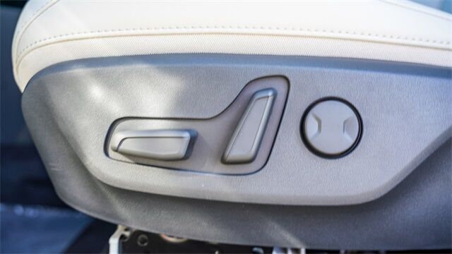 2025 Kia Niro EX Touring Glendale CA