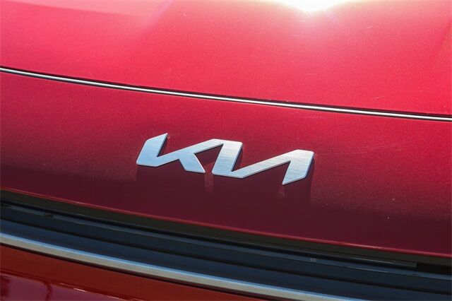 2025 Kia Niro EX Touring Glendale CA