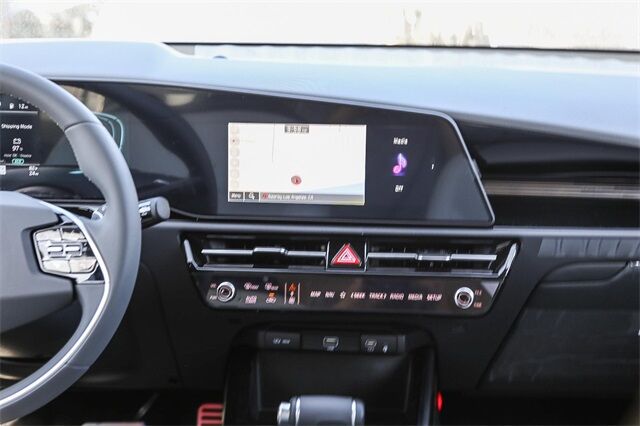 2025 Kia Niro EX Touring Glendale CA