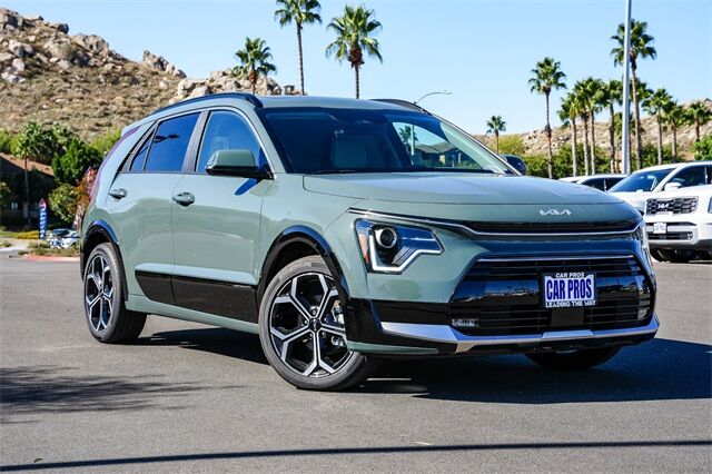 2025 Kia Niro EX Touring