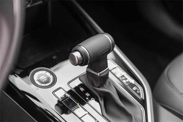 2025 Kia Niro EX Touring Glendale CA