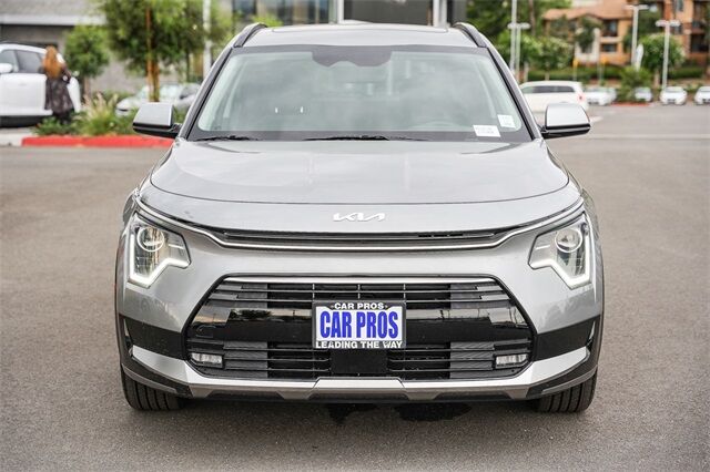 2025 Kia Niro EX Touring