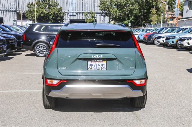 2025 Kia Niro EX Touring Glendale CA
