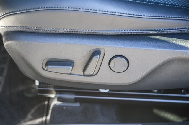 2025 Kia Niro EX Touring Glendale CA