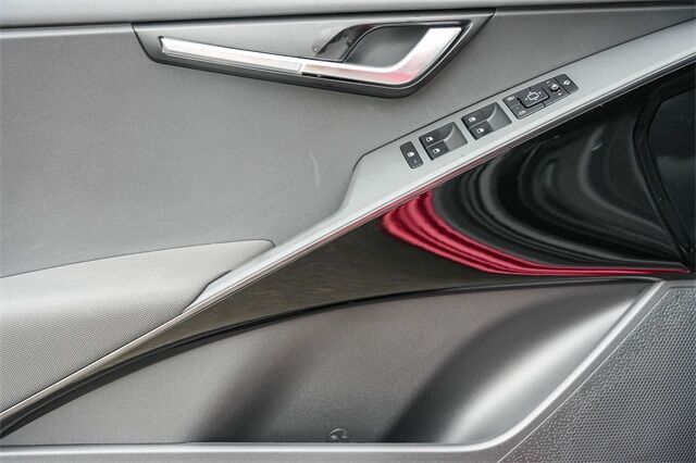 2025 Kia Niro EX Touring Huntington Beach CA