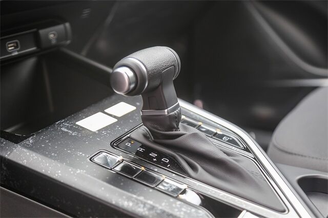 2025 Kia Niro LX Glendale CA