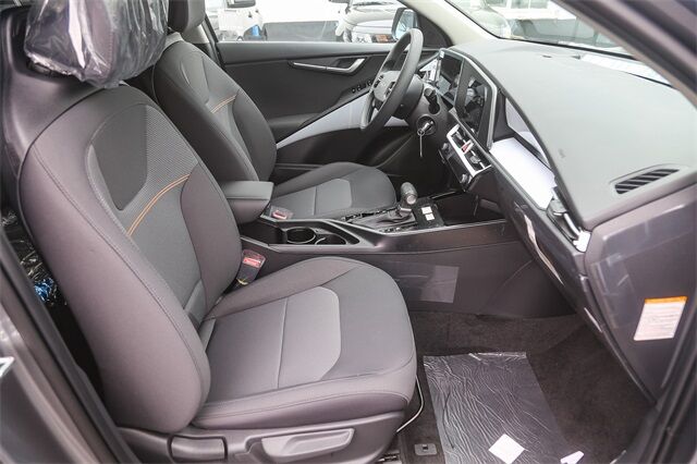 2025 Kia Niro LX Glendale CA