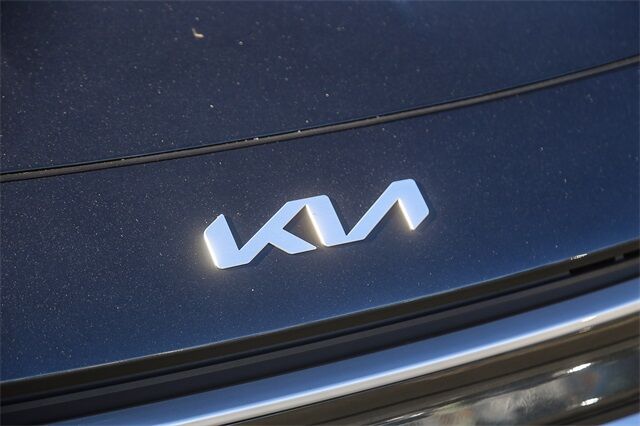 2025 Kia Niro LX Glendale CA
