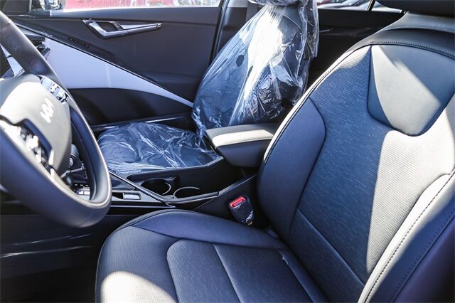 2025 Kia Niro LX Huntington Beach CA