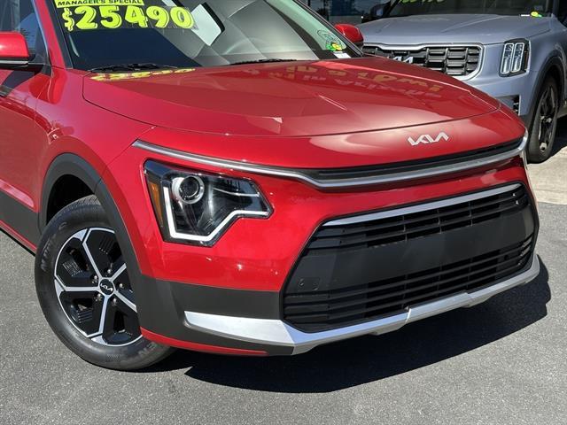 2025 Kia Niro LX