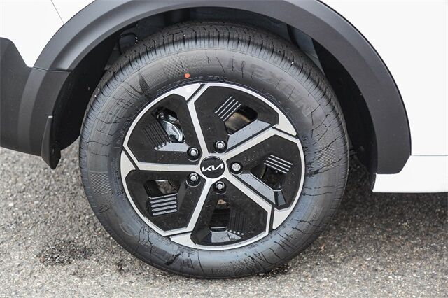 2025 Kia Niro LX Glendale CA